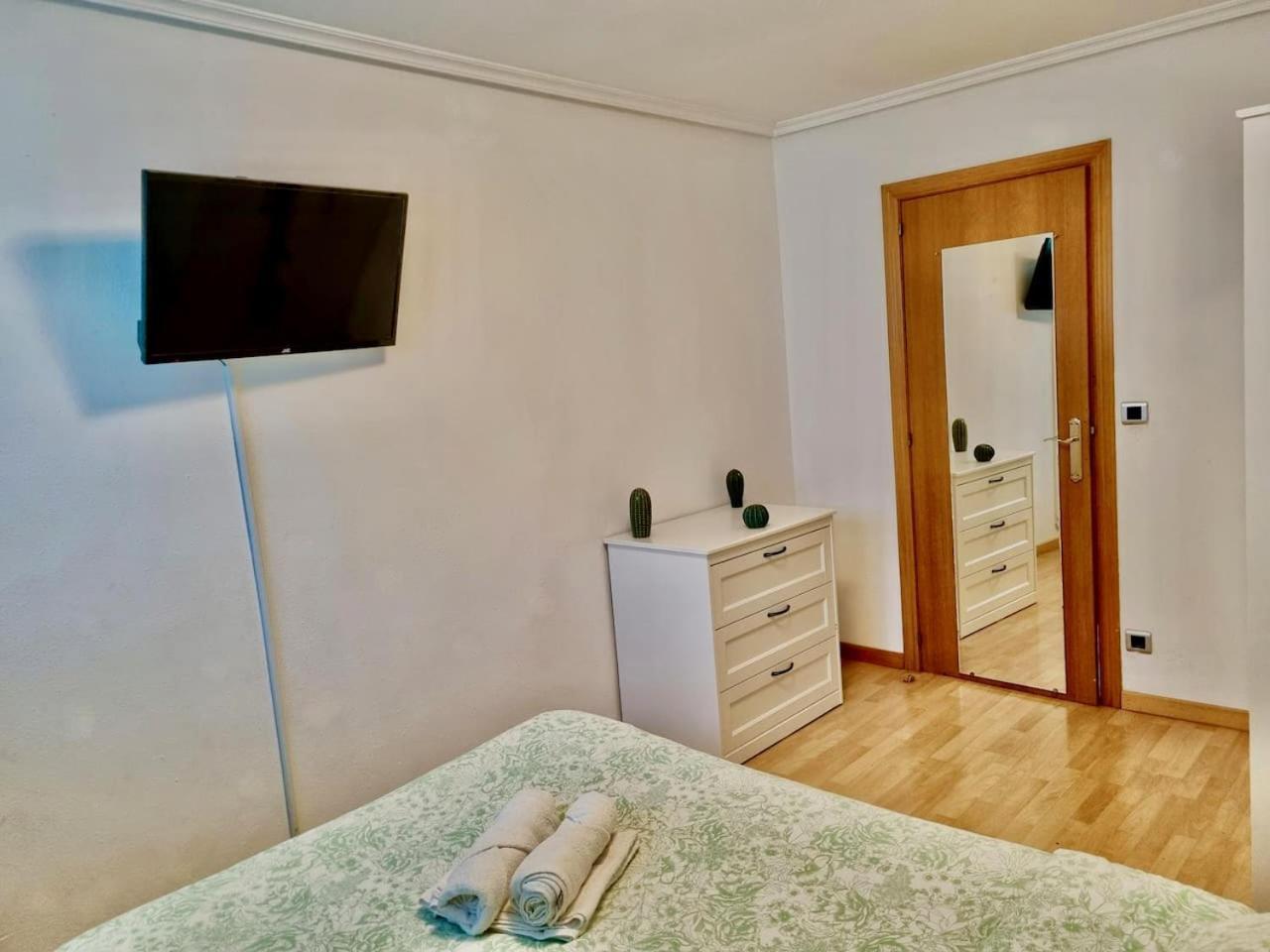 Apartamento Daniel Сарагоса Екстер'єр фото